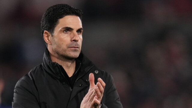 Ex-PGMOL vyzýva na „retrospektívnu akciu“ proti hviezde Gunners po incidente vs Brentford
