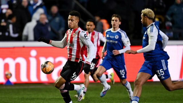 FA Cup: Brentford prekonal Macclesfield 1:0 vlastným gólom FA Cup: Brentford prekonal Macclesfield 1:0 vlastným gólom