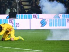 Fanúšikovia Interu Miláno dostali zákaz cestovania do 23. marca za svetlicu hodenú na brankára Cremonese Fanúšikovia Interu Miláno dostali zákaz cestovania do 23. marca za svetlicu hodenú na brankára Cremonese