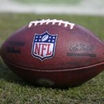 Fanúšikovia NFL volali majiteľov tímov kvôli nedostatku trénerov čiernej pleti, ktorí sú momentálne v lige