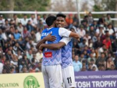 Finále Santosh Trophy NAŽIVO: Kerala hľadá ôsmy titul v súboji na vrchole proti službám; Aktualizácie KER v SER Finále Santosh Trophy NAŽIVO: Kerala hľadá ôsmy titul v súboji na vrchole proti službám; Aktualizácie KER v SER