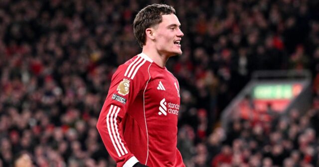 Florian Wirtz oslavuje gól za Liverpool proti Newcastlu United