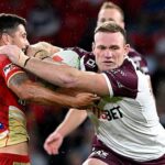 Matt Lodge (vpravo) bude môcť cestovať s North Queensland Cowboys, aby si zahral v nadchádzajúcom otvorení sezóny NRL proti Newcastle Knights v Las Vegas.