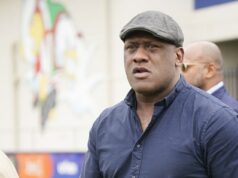 Footy legenda Wendell Sailor sa priznala k bizarnému incidentu spôsobenému rozchodom s jeho manželkou a tajným bojom o duševné zdravie Legenda NRL Wendell Sailor (na obrázku) sa priznal k obvineniu z kladenia odporu pri zatýkaní za incident z 5. decembra minulého roku.