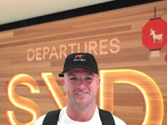 Footy skvelý Chad Townsend musí byť ošetrený lekárom v ‚strašidelnej‘ skúške, keď letí do Las Vegas na otvorenie sezóny NRL Townsend zverejnil túto fotografiu tesne predtým, ako v stredu nastúpil na let do Las Vegas v Sydney