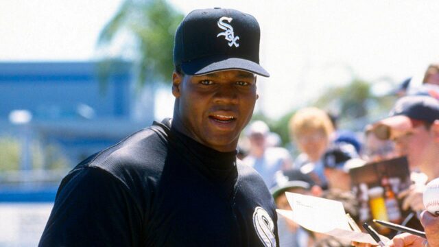 Frank Thomas roztrhol White Sox cez príspevok na sociálnych sieťach Frank Thomas roztrhol White Sox cez príspevok na sociálnych sieťach