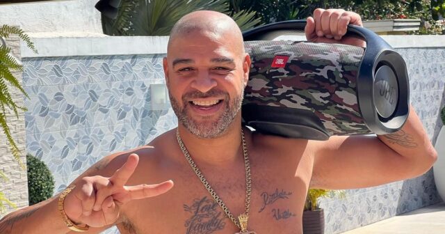 Futbalová ikona po neúspešnom prestupe pokazila 18 ženám, aby im Kaká verí, že Romelu Lukaku je podobný bývalému skvelému Interu Miláno Adrianovi