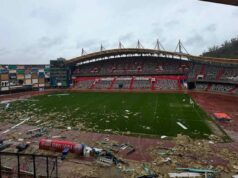 Futbalový štadión s kapacitou 24 000 stroskotal v dôsledku búrky | Futbal | Šport Futbalový štadión s kapacitou 24 000 stroskotal v dôsledku búrky | Futbal | Šport