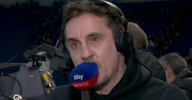 Gary Neville nariaďuje Michaelovi Carrickovi, aby sa stal celebritou Male Utd – „Určite by ho to zlikvidovalo“|Futbal|Športová aktivita 
