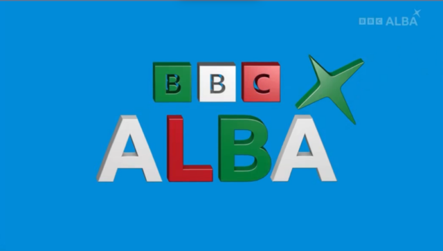 'Golazo!'- prečo BBC vrátilo jedno z najikonickejších futbalových úvodov Scott McTominay sa pozerá pred zápasom Neapolu v Serie A na štadióne Diega Armanda Maradonu