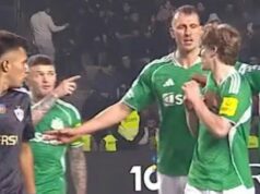 Gordon a Trippier sa násilím rozdelili, keď sa hviezdy Newcastlu stretnú na ihrisku|Futbal|Športová aktivita Gordon a Trippier sa násilím rozdelili, keď sa hviezdy Newcastlu stretnú na ihrisku|Futbal|Športová aktivita