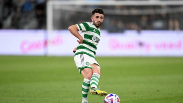 Greg Taylor priznáva, že mal podiel na prestupe z PAOK pre bývalého tímového kolegu z Celticu, ktorému to teraz 'mohlo byť jedno'
