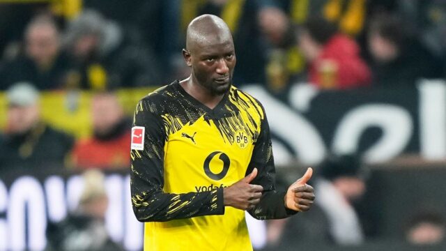 Guirassy skóroval, Dortmund porazil Heidenheim a znížil náskok v Bundeslige Bayernu na 6 bodov
