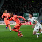 Hansi Flick potvrdil návrat Raphinhu do zápasu v Girone