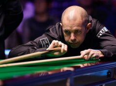 Hawkins zdržuje Wu, aby sa dostal do finále Welsh Open Hawkins zdržuje Wu, aby sa dostal do finále Welsh Open