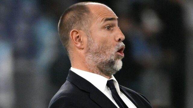 Heitinga odmietla „nezmyselnú“ ponuku Spurs po tom, čo Frank vyhodil, Heitinga odmietla „nezmyselnú“ ponuku Spurs po tom, čo Frank vyhodil, pretože „záhadné“ rozhodnutie Tudora bolo zavrhnuté