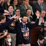 Hokejový brankár tímu USA získal prezidentskú medailu slobody