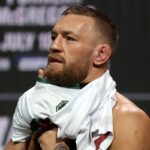 Carlos Prates (vľavo) je spoľahlivý knockoutový umelec (Getty Images)