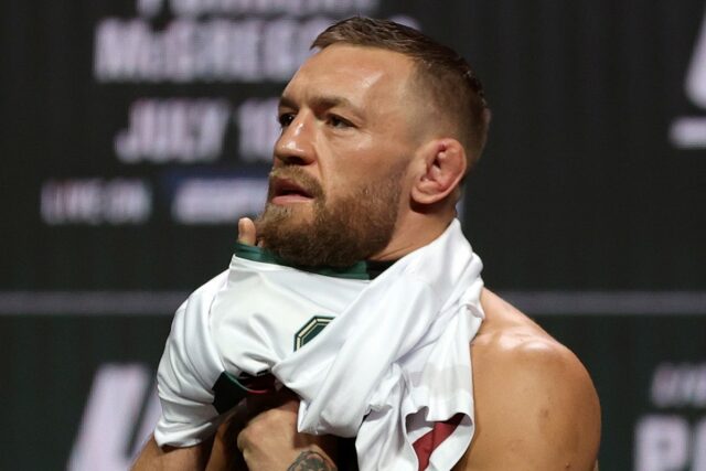 Hovorí sa, že súper Conor McGregor Carlos Prates hovorí o Carlos Prates (vľavo) je spoľahlivý knockoutový umelec (Getty Images)