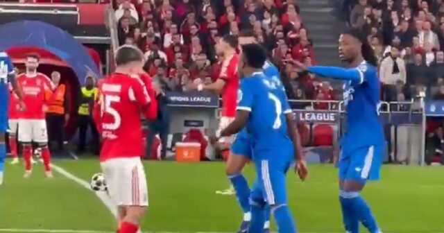 Hráč Benficy obvinený z rasizmu Vinicius Jr. prerušil mlčanie, keď Vinicius Junior a Gianluca Prestianni