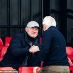 Wayne Rooney bol v stredu prítomný, aby podporil hru syna Kaia za tím Man United do 18 rokov