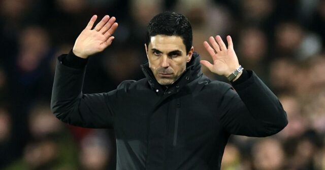 Hviezda Arsenalu sa zranila počas rozcvičky, keď Arteta prinútil neskoré Hviezda Arsenalu sa zranila počas rozcvičky, keď Arteta prinútil neskoré prezliekanie | Futbal | Šport