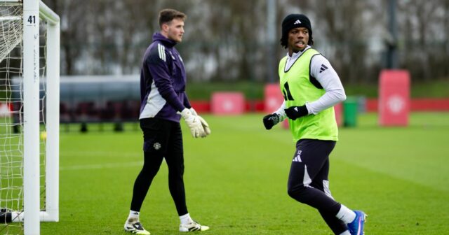 Hviezda Man Utd zúrivá, keď Jason Wilcox náhle zruší prestup Tyrell Malacia počas tréningu
