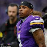 Podľa viacerých správ bola hviezda Vikingov Rondale Moore v Indiane vyhlásená za mŕtvu