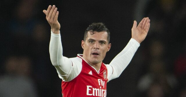 Granit Xhaka reaguje na fanúšikov Arsenalu po tom, čo sa mu posmievali, keď ho vystriedal proti Crystal Palace