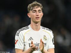 Hviezda Realu Madrid Dean Huijsen je nútený ospravedlniť sa na čínskej sociálnej sieti po zdieľaní „rasistického“ príspevku Dean Huijsen z Realu Madrid bol nútený ospravedlniť sa po zdieľaní videa, ktoré bolo označené za rasistické