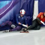 Niall Treacy bol na zimných olympijských hrách diskvalifikovaný z rýchlokorčuľovania na krátkej dráhe