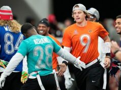 Hviezdy NFL by mali byť „zahanbené“ Pro Bowlom, tvrdia rozzúrení fanúšikovia, ktorí to nazývajú „nepozerateľnými“ a chcú, aby to bolo opravené Joe Burrow predviedol pôsobivý štart do Pro Bowlu, keď skóroval touchdown pre AFC