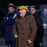 Ian Holloway bol po konečnom hvizde nahnevaný na víťazstvo Swindow Town nad Barrowom