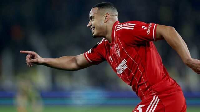 Impozantné víťazstvo Forest vo Fenerbahce, remíza Palace so Zrinjskim
