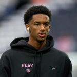 Inter Miláno sa pripojil k Manchestru United v súboji o domáceho obrancu Barcelony