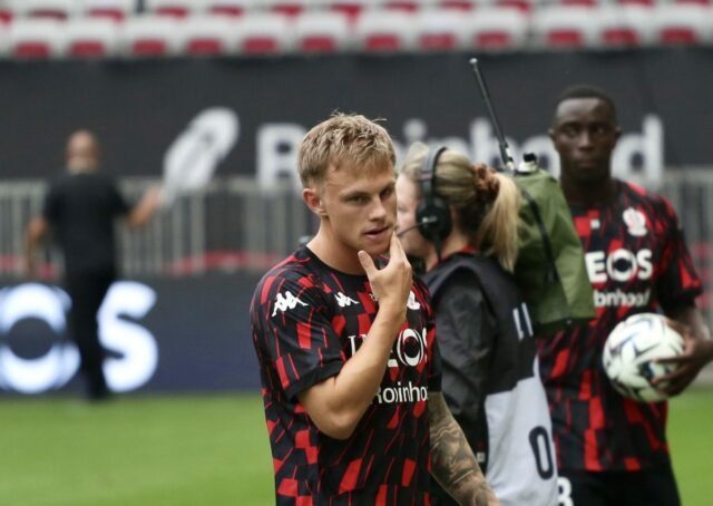 Isak Jansson z OGC Nice utrpel výron kolena
