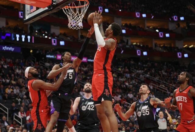 Jabari Smith Jr. dáva 31, zatiaľ čo Rockets dune okolo NBA: Utah Jazz v Houstone Rockets