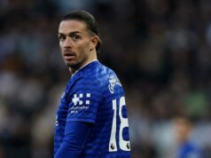 Jack Grealish dostal súdny účet po tom, čo Lamborghini večer pred zápasom prešlo na červenú Jack Grealish z Evertonu sa prizerá počas zápasu Premier League medzi Evertonom a Wolverhampton Wanderers na štadióne Hill Dickinson 7. januára 2026 v Liverpoole v Anglicku. (Foto: Matt McNulty/Getty Images) (Getty)