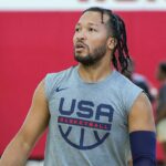 Jalen Brunson sleduje olympijské hry 2028 v LA po tom, čo tím USA tento rok v lete upustil od Paríža