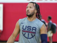 Jalen Brunson sleduje olympijské hry 2028 v LA po tom, čo tím USA tento rok v lete upustil od Paríža Jalen Brunson sleduje olympijské hry 2028 v LA po tom, čo tím USA tento rok v lete upustil od Paríža
