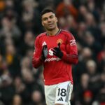 Jamie Carragher berie späť neslávne známy Casemiro a chce, aby hviezda Man United zaútočila na jeho väzňov