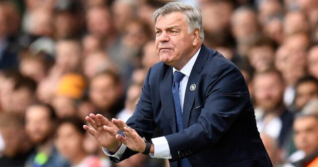 Sam Allardyce tvrdil, že tím Leeds, ktorý zdedil, nie je dostatočne fit
