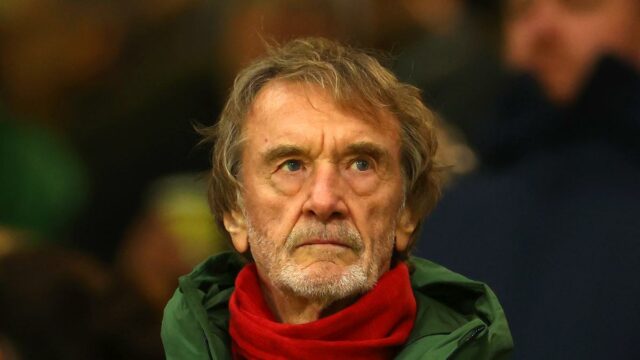 Jim Ratcliffe z Man United pripomenul svoje povinnosti, ale FA žiadny poplatok za „kolonizovaný“ nárok
