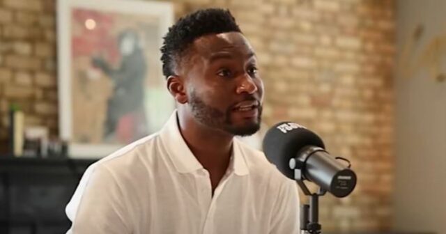 Jose Mourinho obvinil Viniciusa Jnr. z podnecovania odporu, ktorý viedol k jeho rasovému zneužívaniu.  