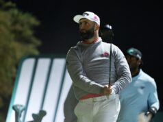 Jon Rahm, Bryson DeChambeau na súboj vo finálovom kole v Adelaide Golf: LIV Golf Riyadh – tretie kolo