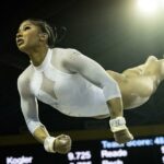 Jordan Chiles poháňa gymnastiku UCLA k druhému titulu v Big Ten za sebou