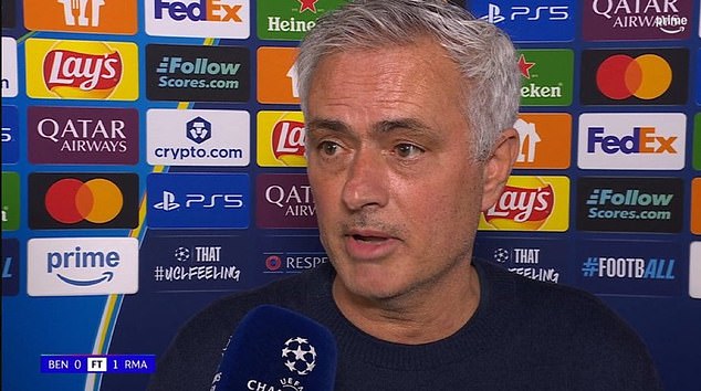 Jose Mourinho obviňuje Viniciusa Jr. z incidentu, ktorý viedol k José Mourinho obvinil Viniciusa Jr. z Realu Madrid z podnecovania rozhorčenia od súperov.