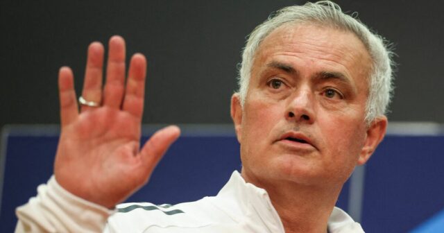 Jose Mourinho získava informujúce rozhodnutie o úlohe Keltov, pretože faktor Jose Mourinho získava informujúce rozhodnutie o úlohe Keltov, pretože faktor Guy Utd | Futbal|Športová aktivita