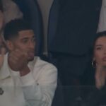 Jude Bellingham strávil Valentína sledovaním, ako Real Madrid porazil Real Sociedad 4:1 v zápase LaLigy vo VIP Santiago Bernabeu po boku svojej priateľky Ashlyn Castro.