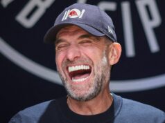 Jurgen Klopp „zohral rolu v Man Utd, pričom nedosiahol cieľ“ s dohodnutým prestupom 21,5 milióna libier Jurgen Klopp sa smeje počas rozhovoru pre agentúru AFP v sídle RB Leipzig